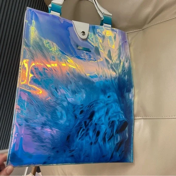 YUIMA NAKAZATO metallic envelope tote bag - Picture 8 of 14